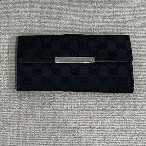 Authentic Black Gucci Canvas Continental Wallet